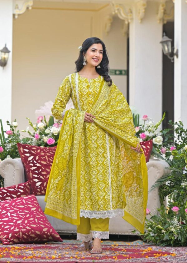 aadhya vastra