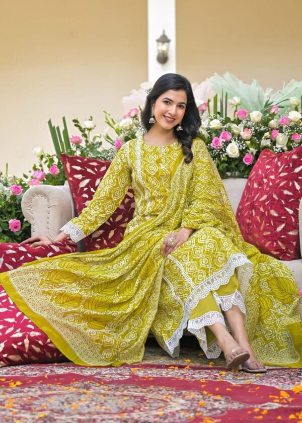 aadhya vastra