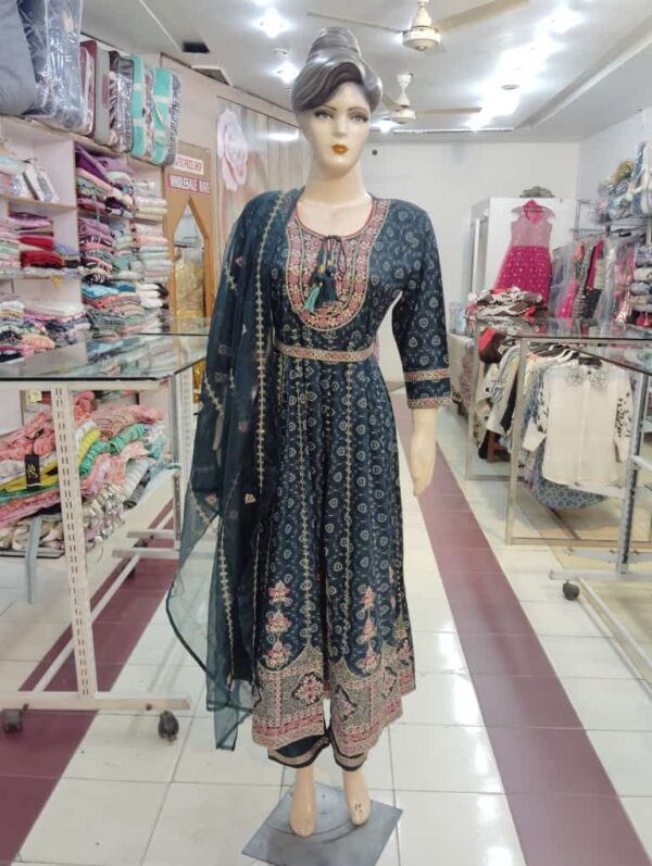 aadhya vastra
